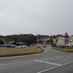 Český Krumlov: Křižovatka pod autobusovým nádražím se změní na kruhový objezd