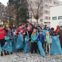 Český Krumlov a Vltava jsou opět o něco čistší díky dobrovolníkům