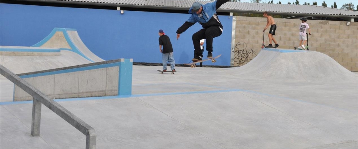 Nový skatepark v Písku už slouží veřejnosti