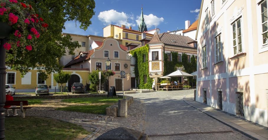 Fotografická soutěž Hradec kvete vaším objektivem má své vítěze. Město Jindřichův Hradec v letošním roce vyhlásilo fotografickou soutěž