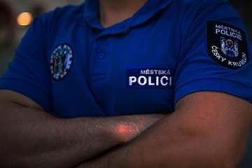 Díky sousedovi byla v Českém Krumlově zachráněna seniorka