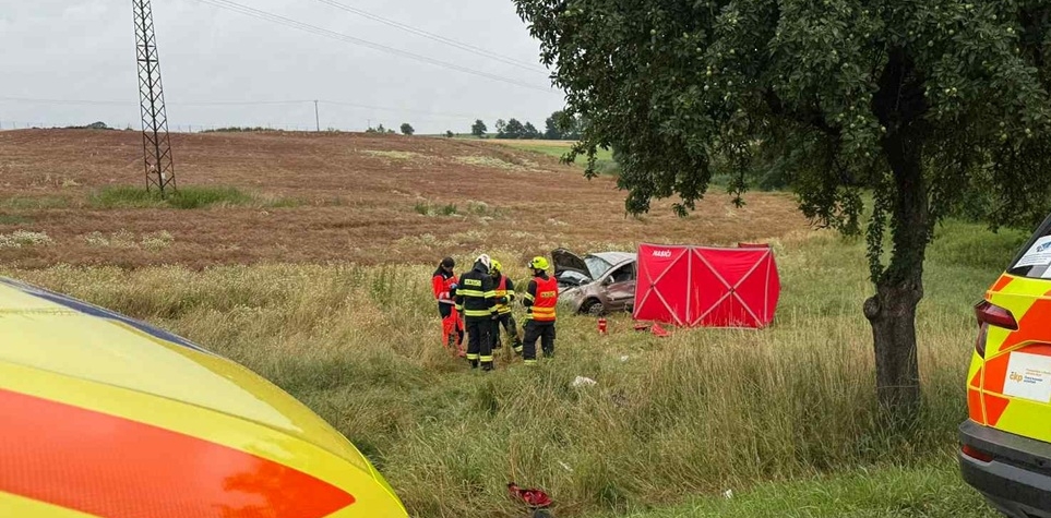 Při dopravní nehodě na Jindřichohradecku zemřel řidič